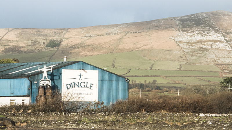 Dingle Distillery, tislaamo Kerryn provinssissa, lounais-Irlannissa
