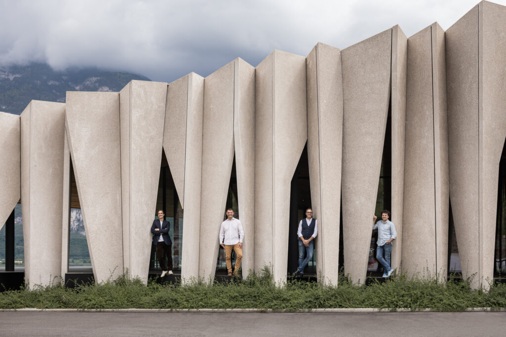 Cantina Kurtatschin upea viinitalo
